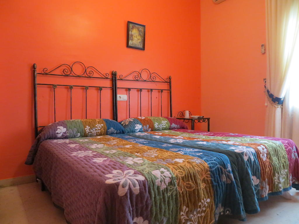 Hostal Restaurante Reina El Tejar ภายนอก รูปภาพ